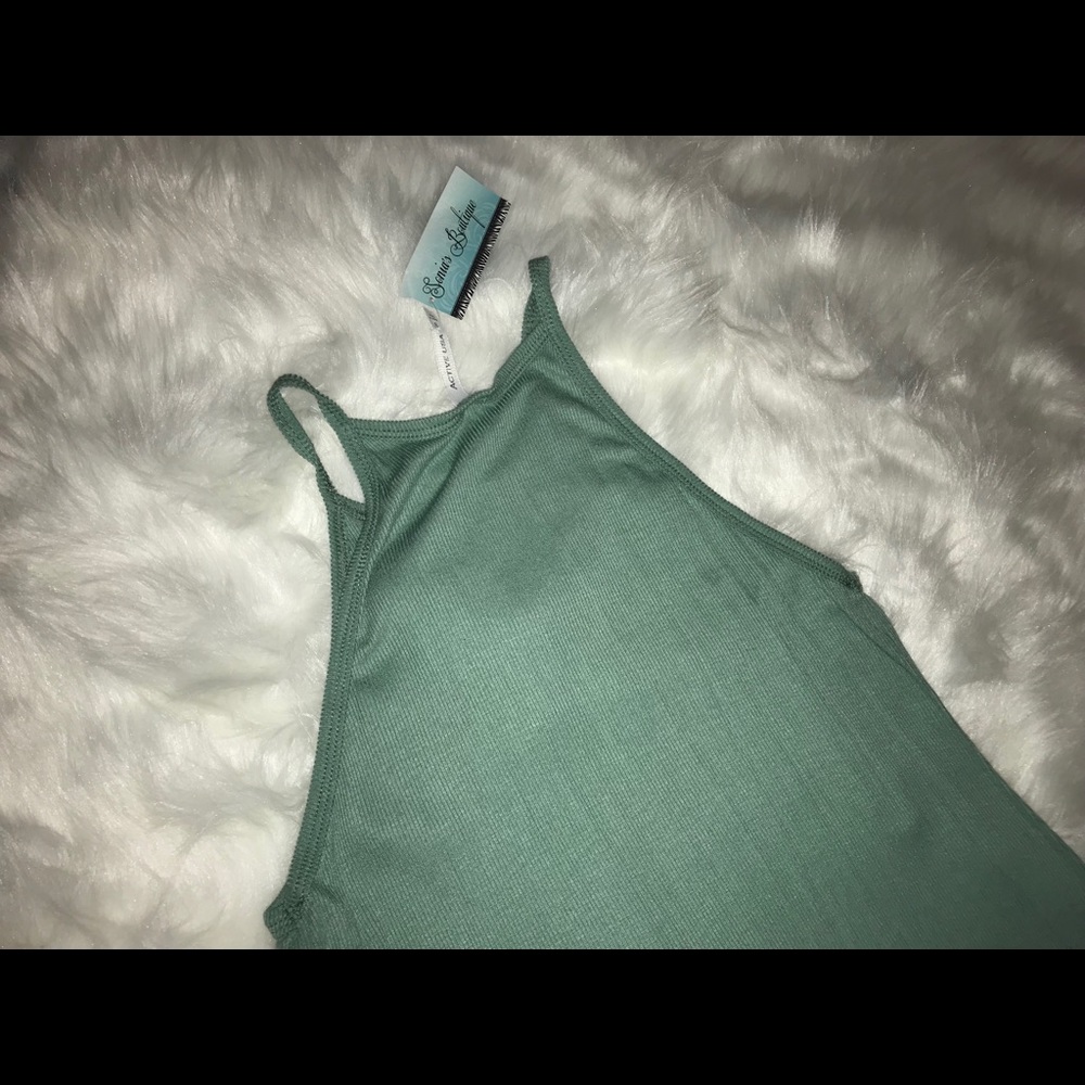 Green Basic Tank - Picture 2 of 2